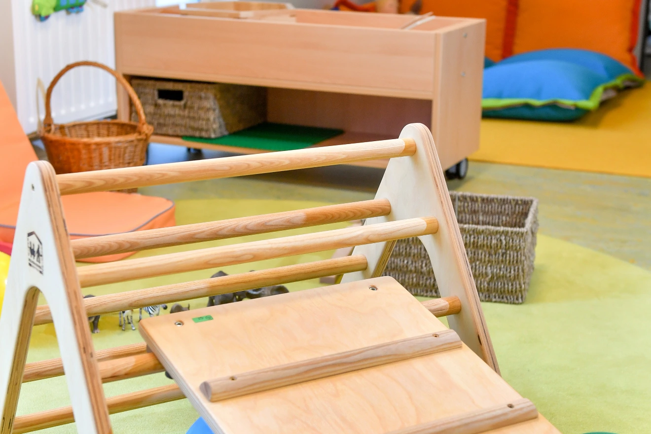 Ansicht Holzleiter für Kinder