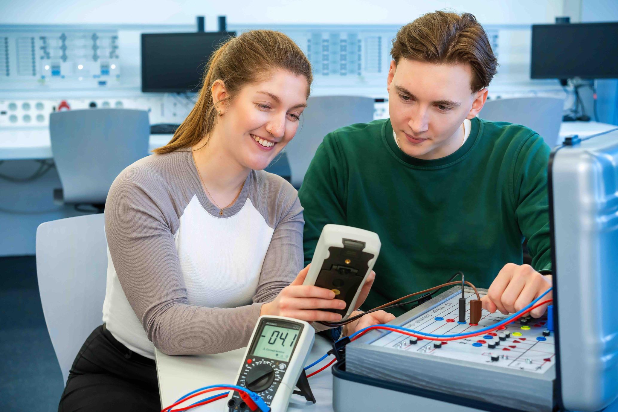 Institut Energiesysteme