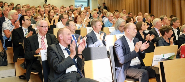 csm_2018-08-28_Konferenz_Blauer_Himmel_Webaufmacher_381f0c6649.jpg
