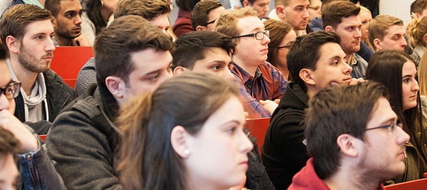 csm_ErstsemesterMH_Aufmacher_855_c4e2a3ae34.jpg