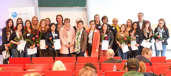 csm_2017-03-17_Aufmacher_ChanceMINT_NRW_Gruppenfoto_5f940f29e8.jpg