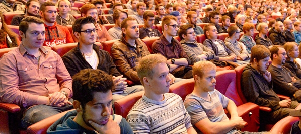 csm_Aufmacher_Erstsemestertag_Sept_2015_855_b31ff8d360.jpg