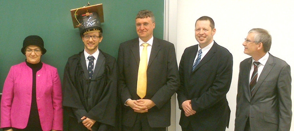 csm_2014_HRW_TU-Chemnitz_Promotion_Verteidigung_Jens_Weidenmueller_855_1c56100471.jpg