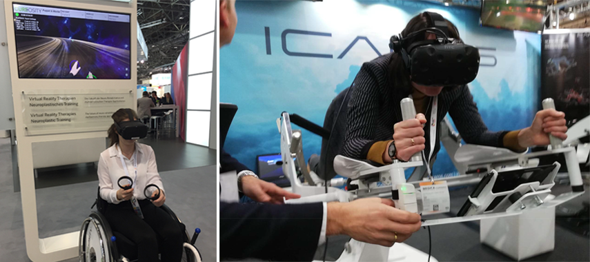 Frau im Rollstuhl mit einer Augmented Reality (AR)-Brille.